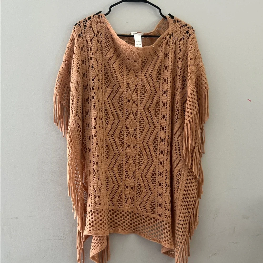 Maurices Brown Knit Poncho.   CAJA # 3‎